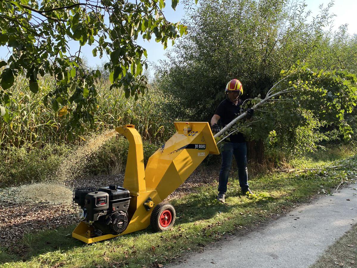 Jo Beau M250 Garden Line hakselaar B&S